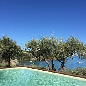 Ogliastro Sul Mare , Cefalù Italie